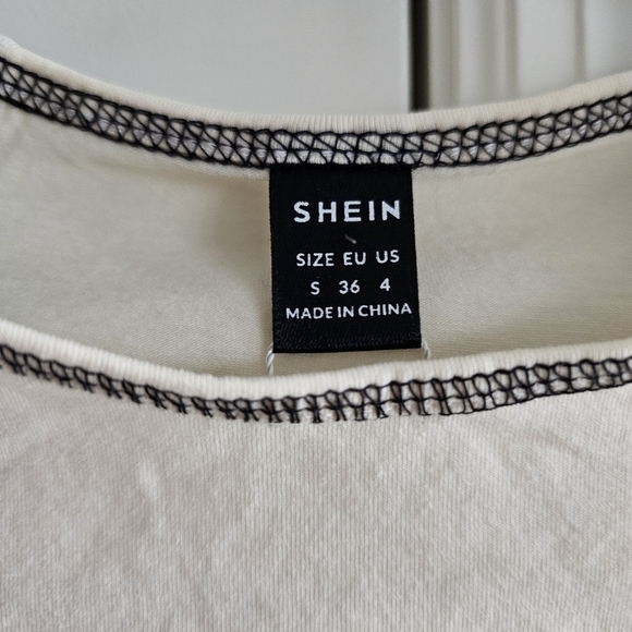 Shein Coolane Figure & Letter Graphic Raglan Sleeve Crop Tee - Picture 7 of 7